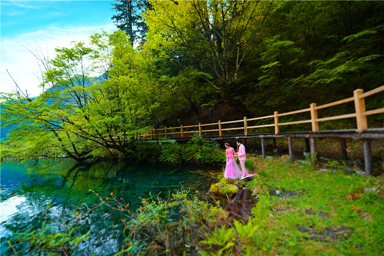 九寨沟婚纱摄影，九寨沟婚纱照，九寨沟婚纱摄影哪家好