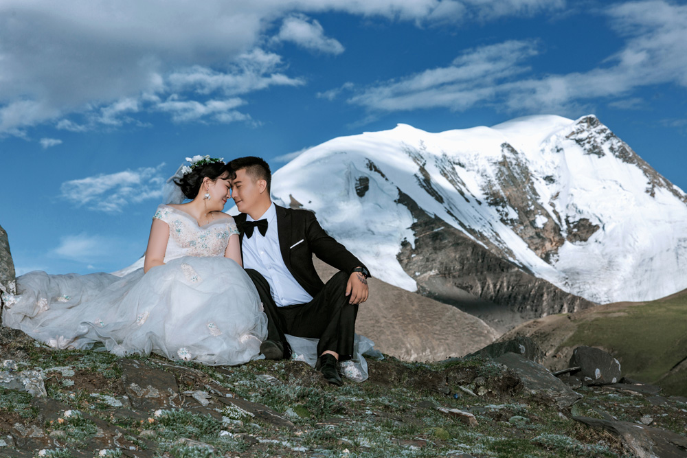 羊湖冰川-朋措文加&索南文毛_西藏婚纱摄影